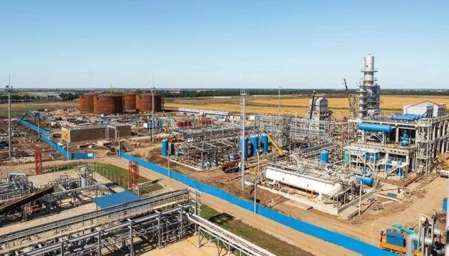 爱游戏体育-乌军使用远程无人机袭击俄罗斯克拉斯诺达尔边疆区炼油厂