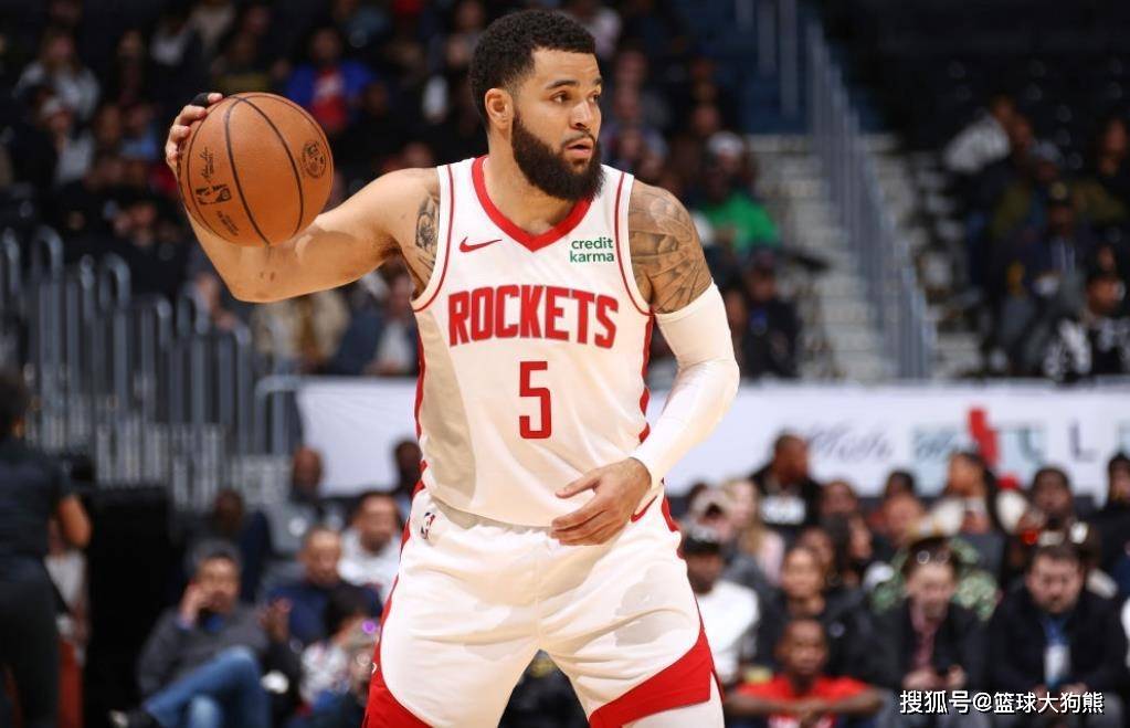 3人5200万薪资！火箭队打造超豪华内线，叫板西部3强，斯通孤注一掷