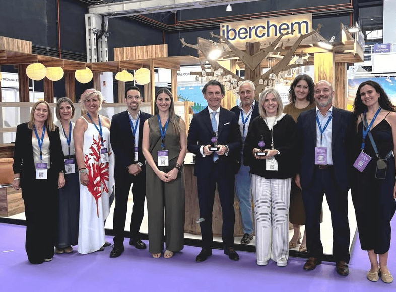 爱游戏体育网址-爱伯馨斩获巴塞罗那香水大会双项大奖 以创新与责任引领新风向