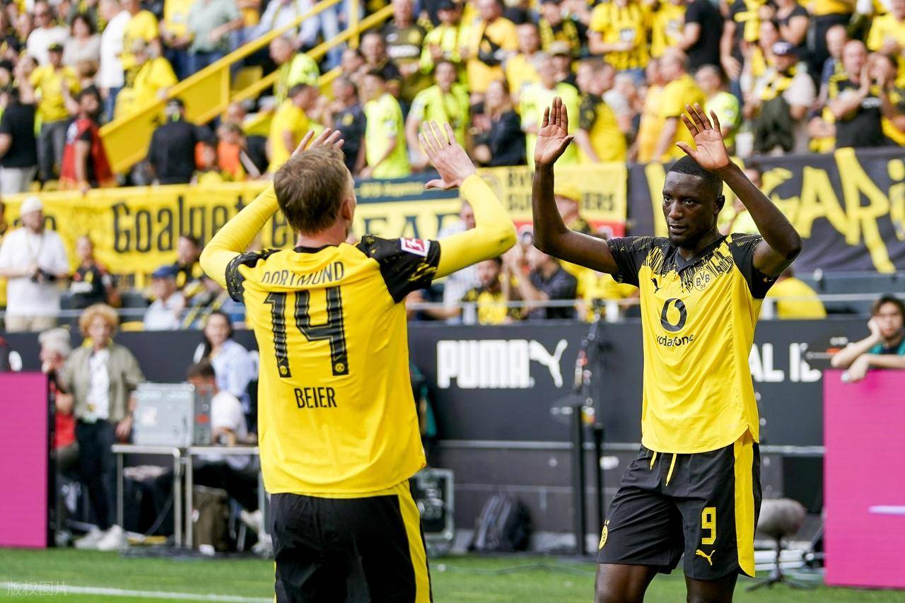 爱游戏体育官网-多特蒙德3-0柏林联合，赛后评分：多特蒙德9号排第一