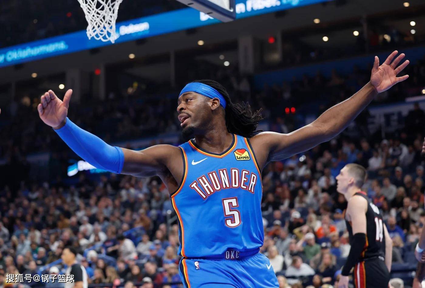 火箭队阿门排第三！美媒晒新赛季分卫TOP25：杰伦格林8里夫斯第10