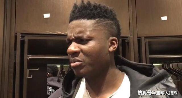 3年2150万签中锋，火箭队加强双塔战术？3塔齐聚内线，3套组合出炉