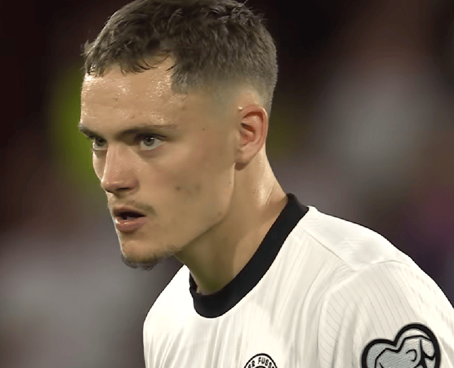 一场1-0绝杀！打出世预赛大黑马：2连胜+力压德国队，或头名出线