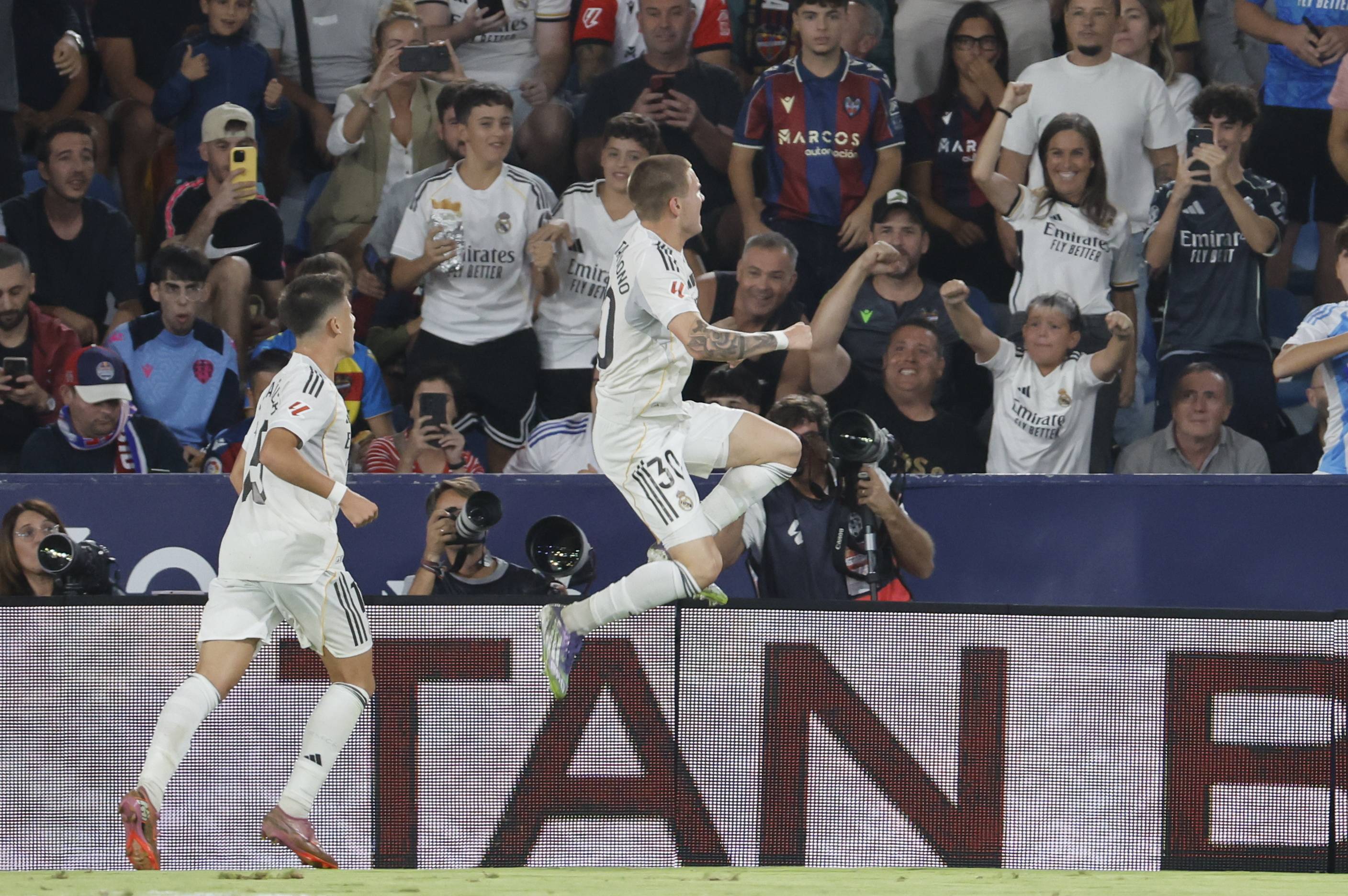 爱游戏体育首页-（外代二线）足球——西甲：皇马胜莱万特