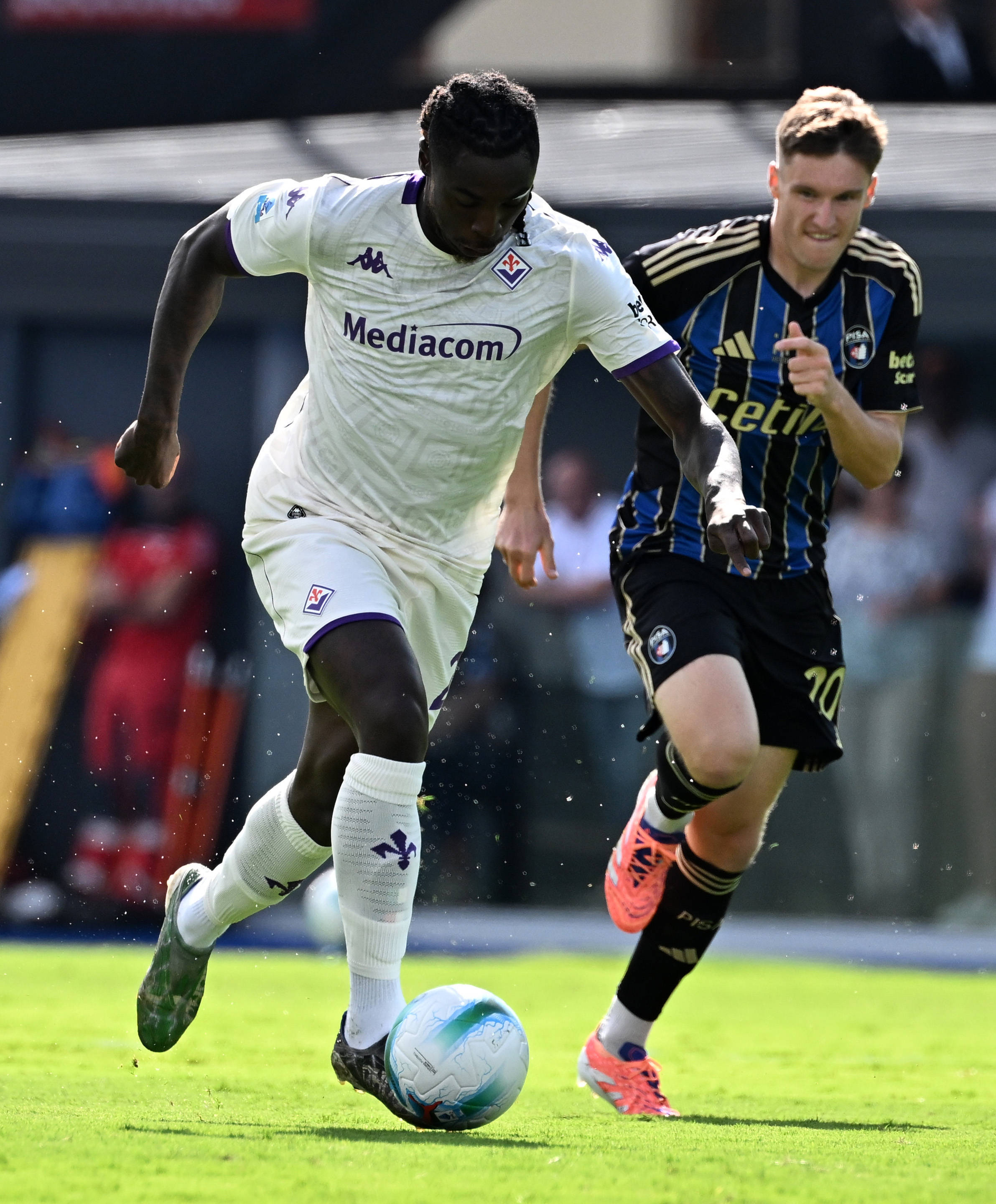 ayxsports-（体育）足球——意甲：比萨平佛罗伦萨