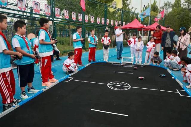 足球“班超”开战！北京“校园足球主题月”启动